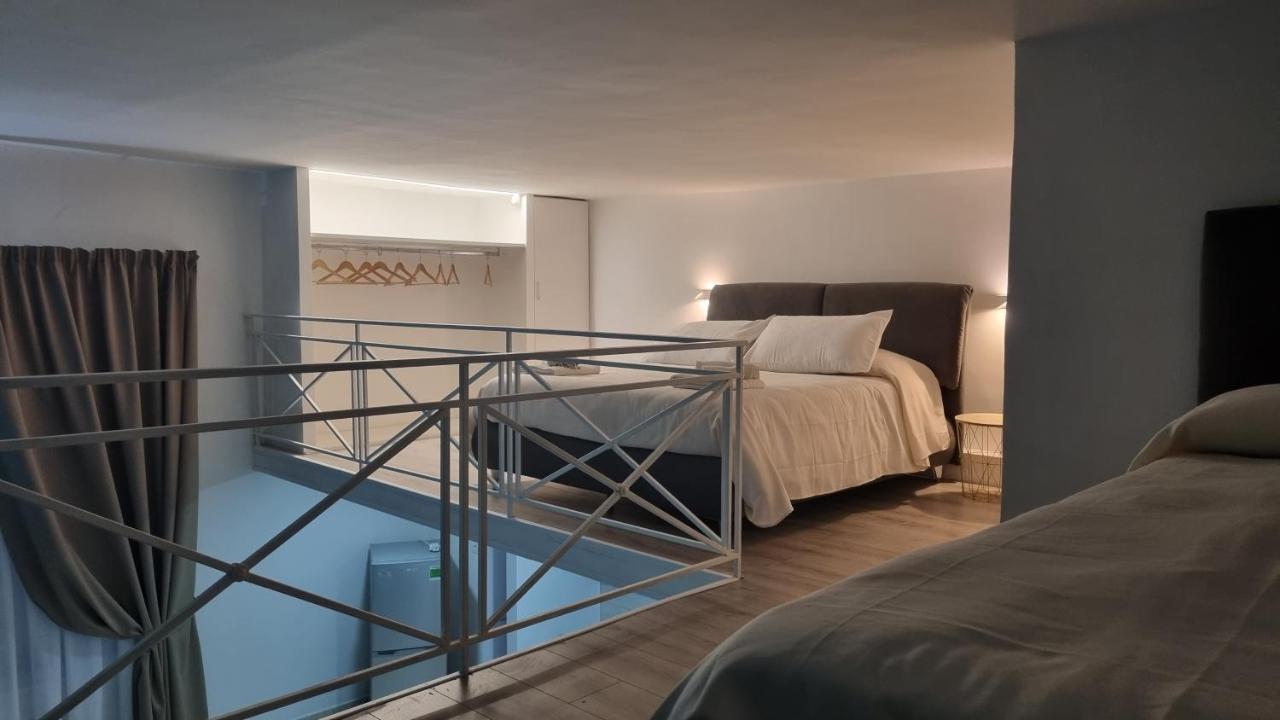Residenza Carafa - Rc - My Place เนเปิลส์ ภายนอก รูปภาพ