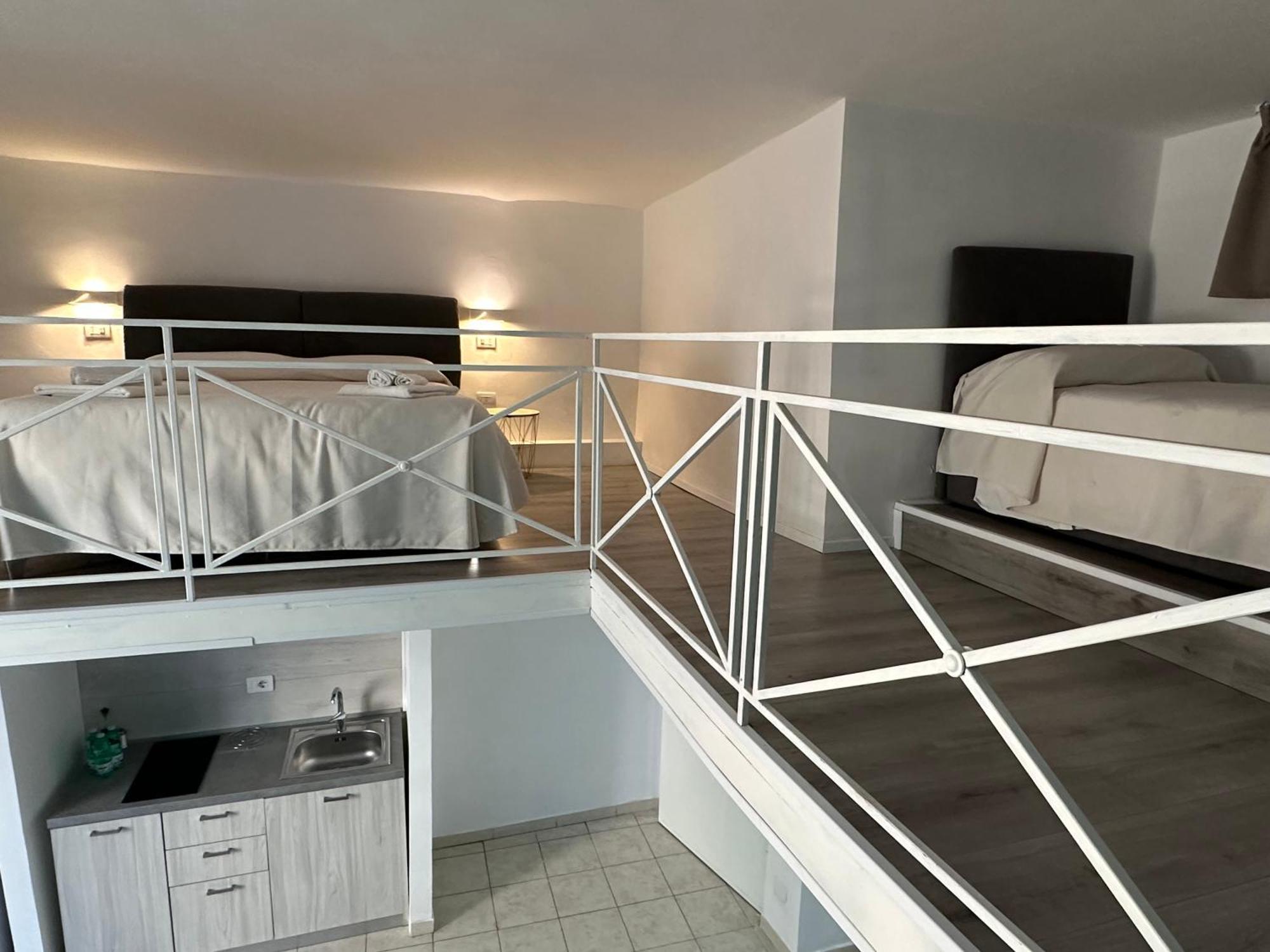 Residenza Carafa - Rc - My Place เนเปิลส์ ภายนอก รูปภาพ